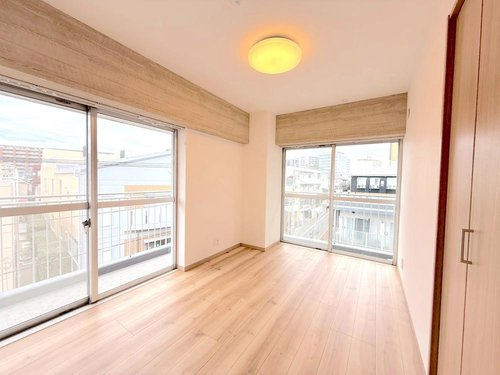 成増シティハウスの洋室|ゆったりした洋室です