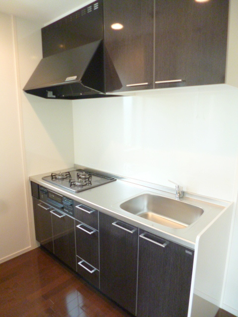 ルーチェ荻窪のキッチン|★料理に便利なガス３口システムキッチン★