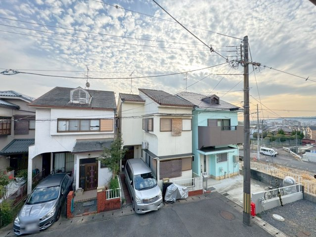 令和８年２月リフォーム済み◆東西線「石田」駅徒歩１５分◆南向きのピカピカ４ＬＤＫ◆伏見区醍醐岸ノ上町の展望|バルコニーからの眺望