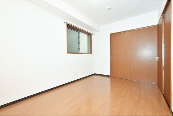 Gramercy Shirakawa Koenの内装