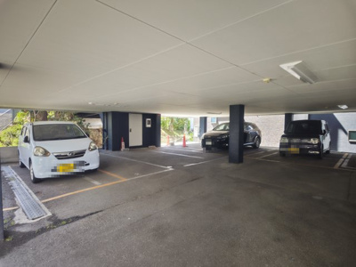 【駐車場】 | ヒルズ四條畷