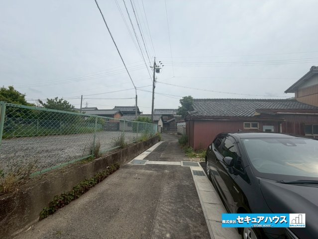 知多市金沢字郷中　全4棟の前面道路含む現地写真|☆4号棟事前予約にて現地ご見学いただけます！お気軽にお問い合わせください♪
■株式会社　セキュアハウス■
住宅ローンに強く、知識、経験豊富なスタッフ在籍
お客様に寄り添い、ご成約後もサポート致します