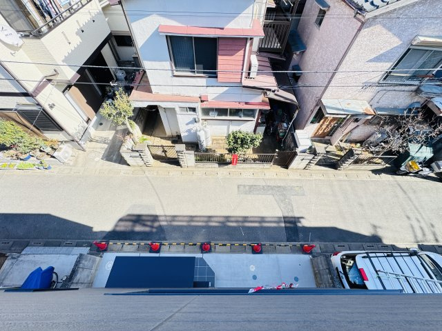三郷市鷹野１丁目新築戸建【八木郷小学校：4分】の展望|バルコニーより道路側眺望