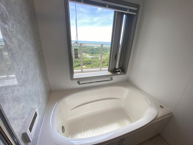 モンドミオ沖縄リゾートライカムヒルズの浴室|モンドミオ沖縄リゾートライカムヒルズ｜沖縄リゾートマンション｜アイランドリゾート沖縄