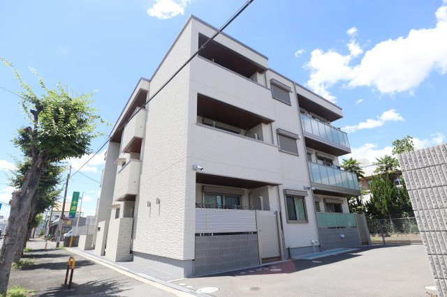 ＳｈａＭａｉｓｏｎ　Ｇｒａｎｄｅ　北郡山（シャーメゾン　グランデの外観