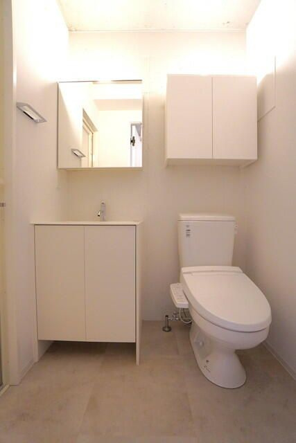 ＣＲＥＡＴＩＦ西池袋の洗面所