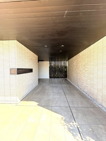 CALM DAYS 辻堂 ― 辻堂駅徒歩10分、静かに暮らす選択 ―のエントランス