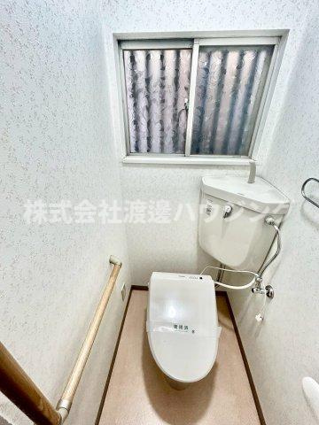 若江本町３丁目一戸建のトイレ