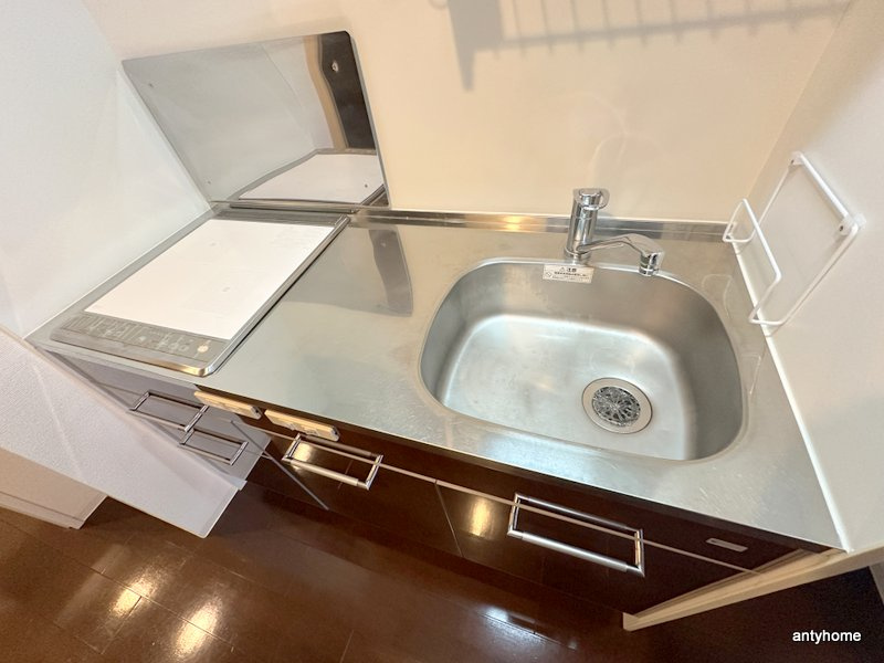 SERENiTE本町エコート　仲介手数料無料のキッチン