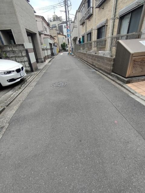 シャンフェルト西落合２のその他