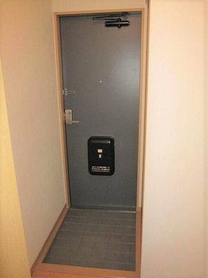 【玄関】 | メテオールモモセ