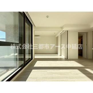 【居間・リビング】 | ザ・ケンジントン・レジデンス上池台 | ザ・ケンジントン・レジデンス上池台