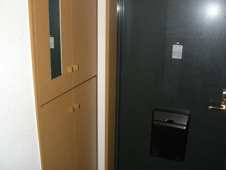 プレステージ黒沢台の玄関