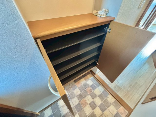 シャレーコートの玄関