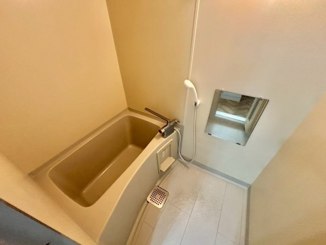 シャレーコートの浴室