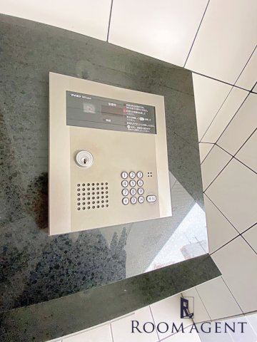 フローライト徳川のエントランス