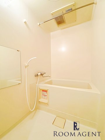 フローライト徳川の浴室