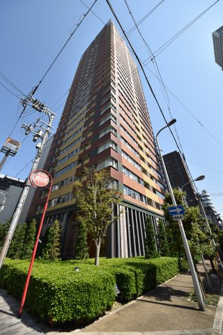 サンクタスタワー心斎橋ミラノグランデの外観