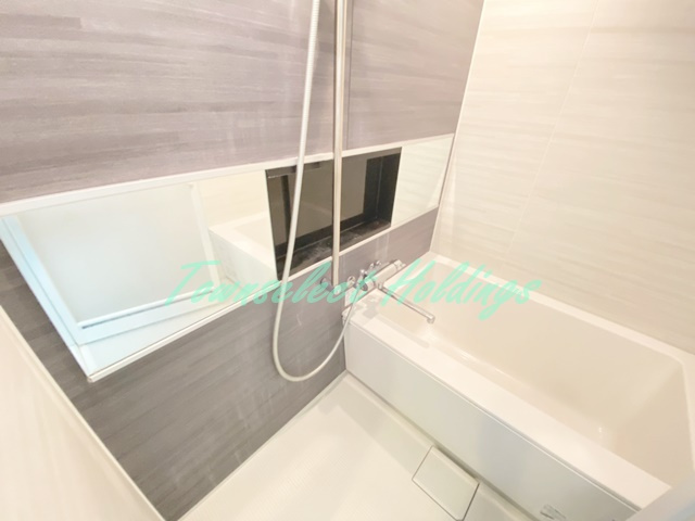 鎌倉市大船１丁目の賃貸マンションの浴室