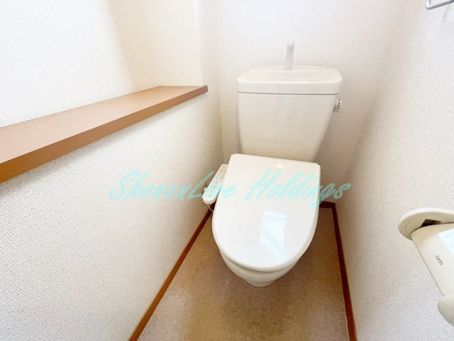 エレガンス鵠沼のトイレ