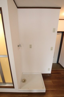 【設備】 | ハイツスタニ | 室内洗濯機置場