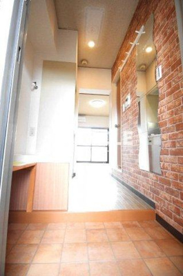 【玄関】 | ブエナビスタ大津イースト