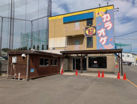 スポーツアベニュー敷地内店舗