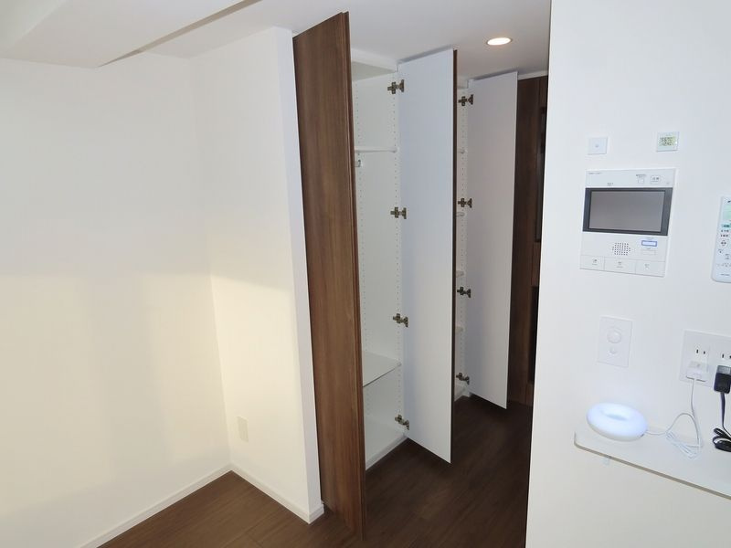 Ｌａ　Ｄｏｕｃｅｕｒ大島の収納