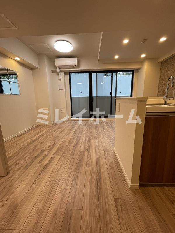 ベルファース大森山王の居間・リビング