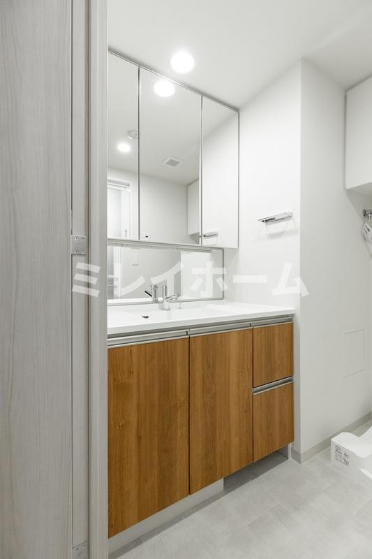 ベルファース大森山王の独立洗面台