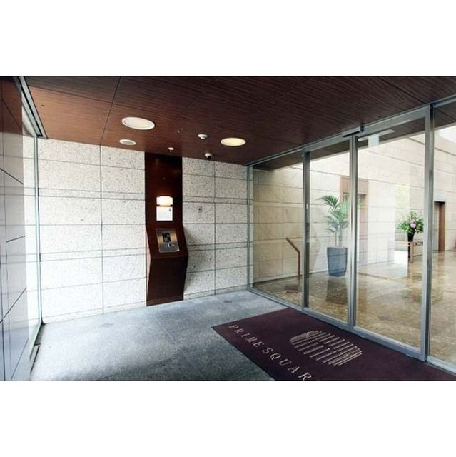 プライムスクェアシティのロビー
