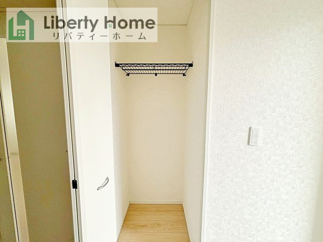 つくばみらい市小絹第4　新築戸建　3号棟の収納