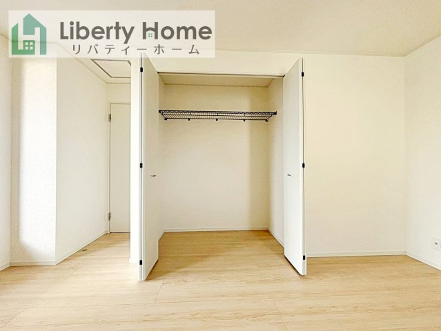 つくばみらい市小絹第4　新築戸建　3号棟の収納