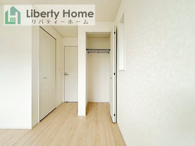 つくばみらい市小絹第4　新築戸建　3号棟の収納