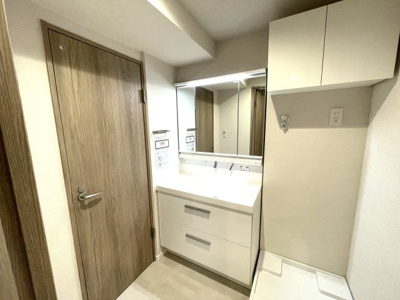 【独立洗面台】 | エクセレンス荒江 | 三面鏡は忙しい朝の味方です☆