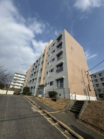 高倉台7-3団地27号棟