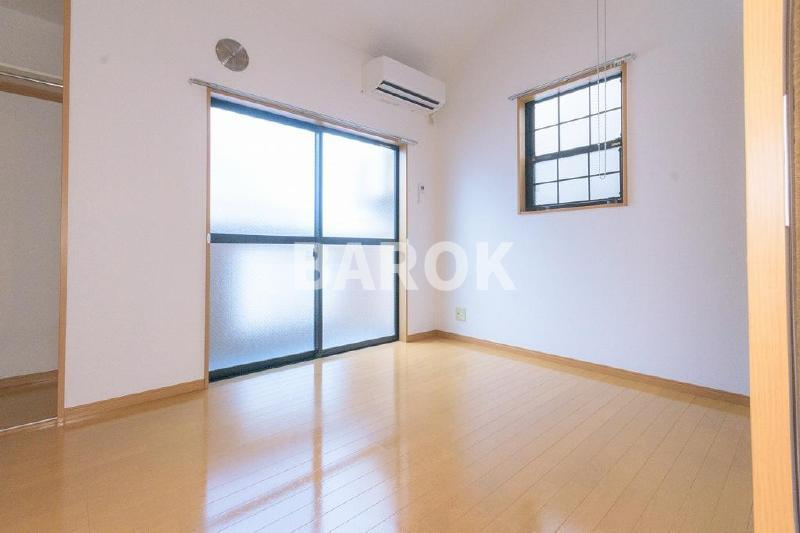 ショコラッテ博多の居間・リビング