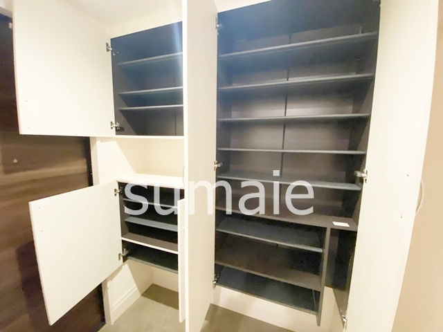 ディアコートの収納|★シューズボックス完備★