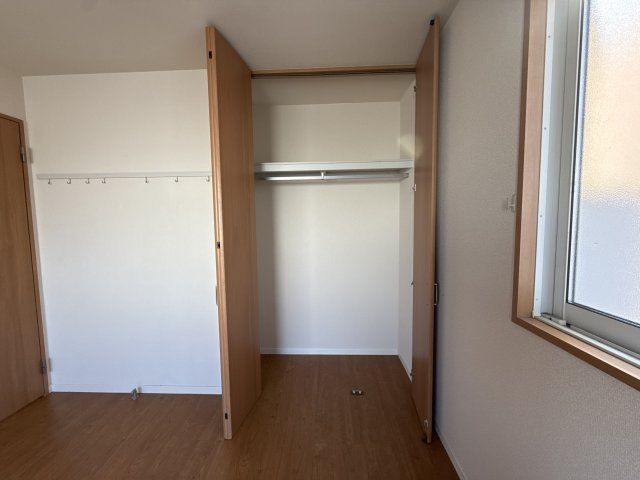 姫路市飾磨区今在家のハイツの収納