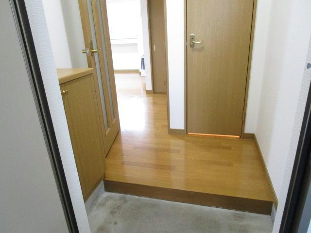 ハスコート大町の玄関