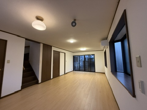 マイホームあきる野高尾の居間・リビング