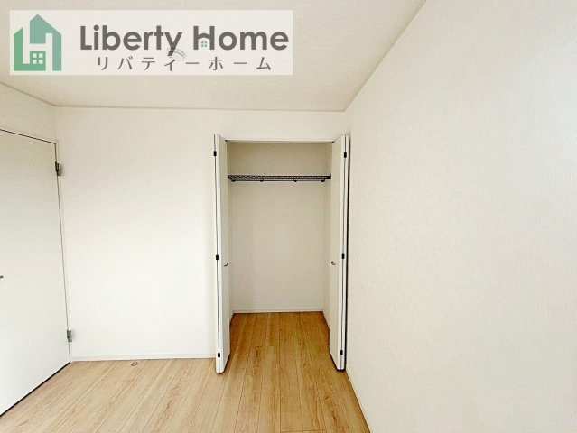 つくばみらい市小絹第4　新築戸建　5号棟の収納