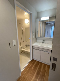 【洗面所】 | FRIENDS APARTMENT | 綺麗な洗面所です。