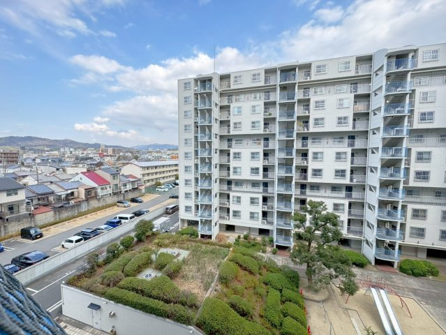 ２０２５年７月リフォーム完了◆２沿線利用可能◆ペット飼育可能◆周辺環境充実◆ファミール伏見B棟の展望|バルコニーからの眺望