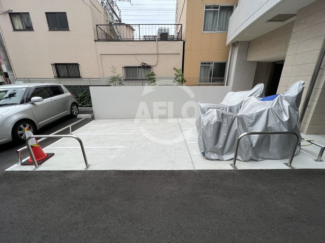 セレニテ中崎町リアンのその他共用部分|セレニテ中崎町リアン　バイク置き場