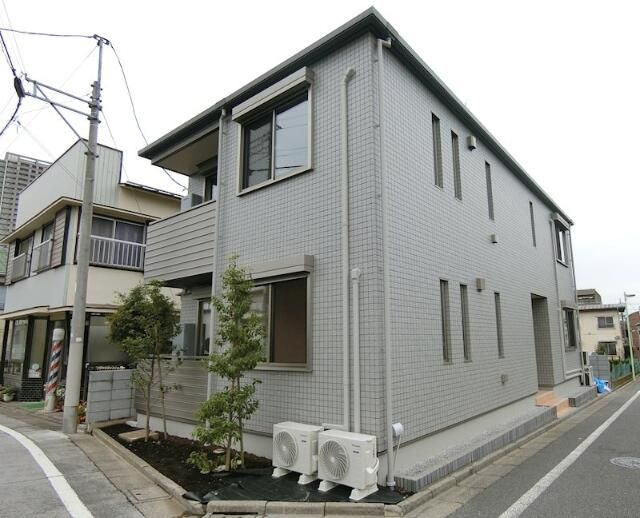 パインヒルズ石神井公園の外観