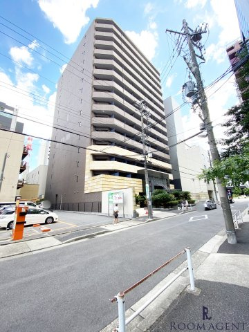 セノアタワー泉の外観