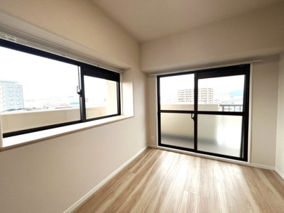 【洋室】 | エンゼルハイム井尻第3 | お子様のお部屋や書斎によさそうです☆