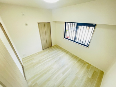 【洋室】 | エスポワール南福岡 | 子供部屋や書斎によさそうです☆