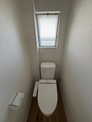 【トイレ】 | ニュー千早団地二棟 | コンパクトで使いやすいトイレです